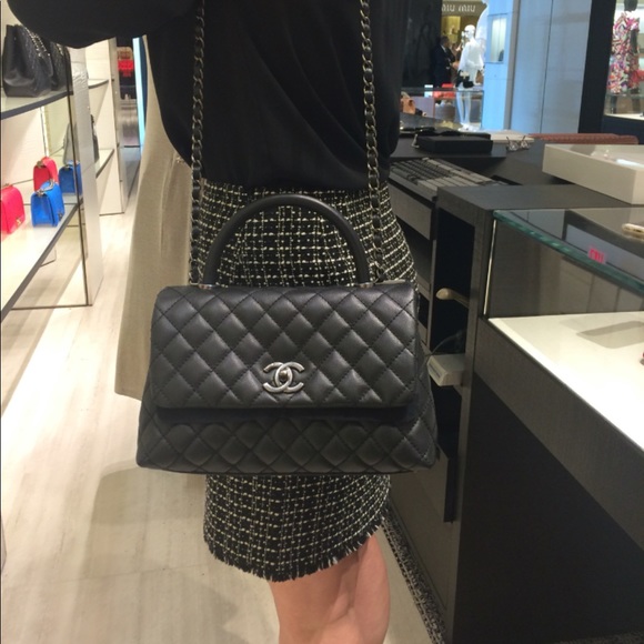 CHANEL Handbags - Chanel Small/New Medium Coco Handle ❤️